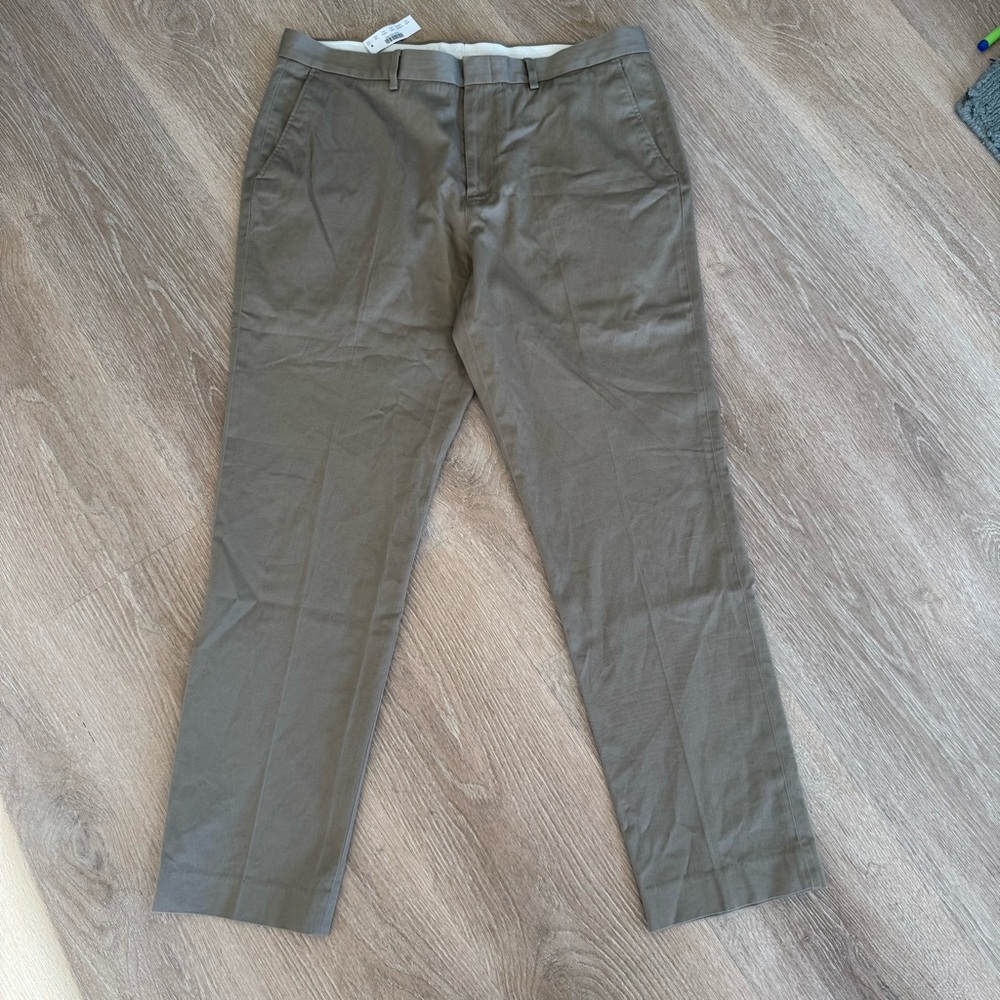 J crew Men's Ludlow chino Tan Pants 36x32 NWT
